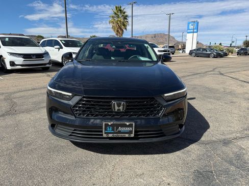 Used 2023 Honda Accord EX image 2