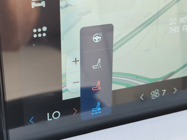 New 2026 Lincoln Aviator AWD w/ Jet Appearance Package image 21