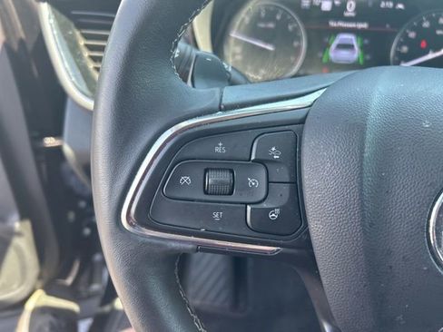 Used 2023 Buick Envision Avenir AWD/4WD image 16