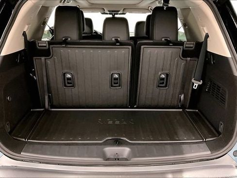 New 2026 Nissan Pathfinder Platinum w/ Cargo Package AWD/4WD image 44