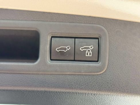 Used 2023 Lexus RX 350 Premium w/ Accessory Package AWD/4WD image 9