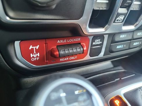 Certified 2025 Jeep Wrangler Unlimited Sport S 4xe AWD/4WD image 13