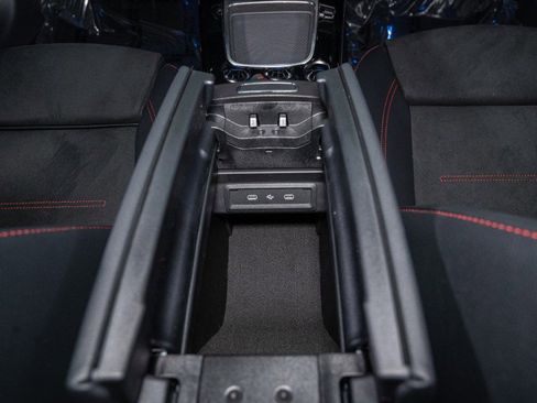 New 2025 Mercedes-Benz CLA 250 image 22