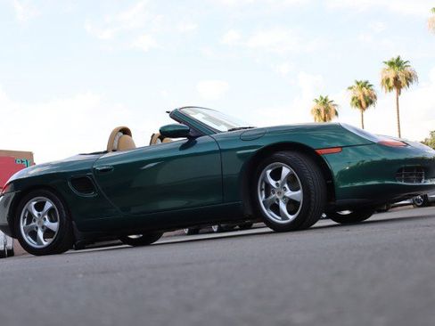 Used 2001 Porsche Boxster RWD image 12
