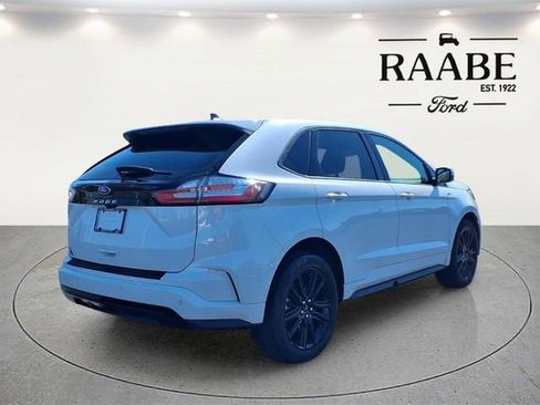 Used 2023 Ford Edge ST-Line AWD/4WD image 7