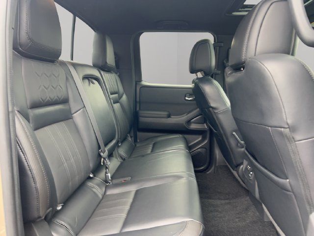 Used 2022 Nissan Frontier PRO-4X w/ Pro-4X Premium Package AWD/4WD image 25