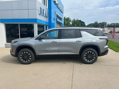 New 2026 Chevrolet Traverse Z71 w/ Driver Confidence Package AWD/4WD image 1