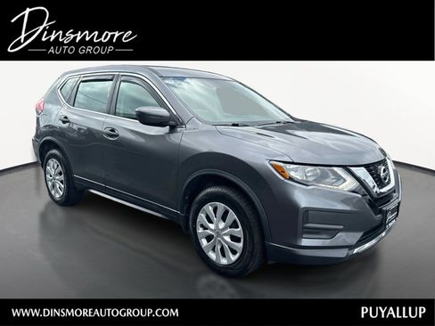 Used 2017 Nissan Rogue S AWD/4WD image 1