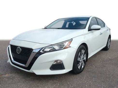 Used 2019 Nissan Altima 2.5 S image 1