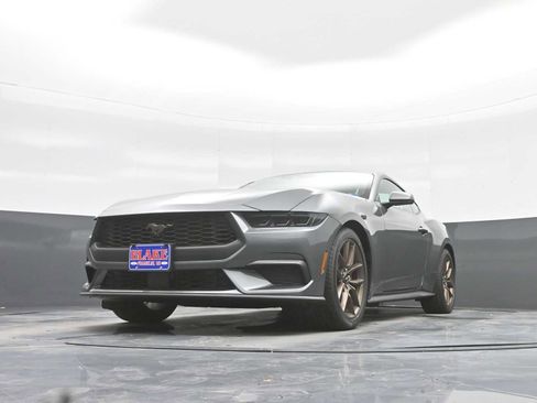 New 2026 Ford Mustang Premium image 18
