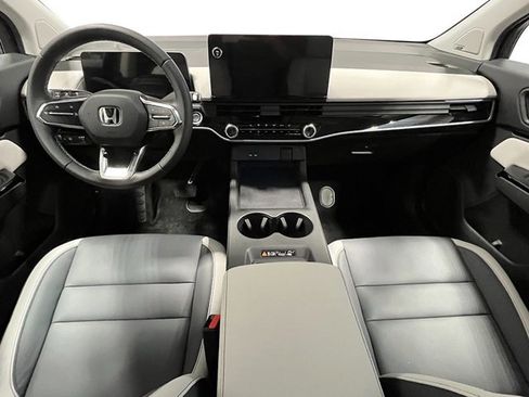 New 2025 Honda Prologue Touring image 17