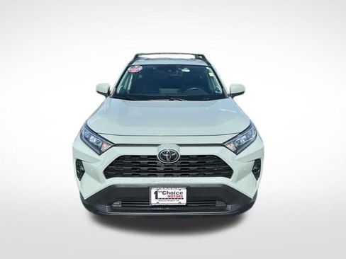 Used 2021 Toyota RAV4 XLE Premium AWD/4WD image 8