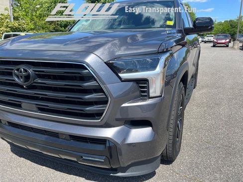 Used 2024 Toyota Sequoia Limited w/ TRD Off-Road Package AWD/4WD image 29