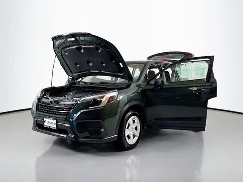 Used 2023 Subaru Forester AWD/4WD image 16