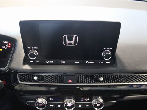 Used 2023 Honda Civic Sport image 27