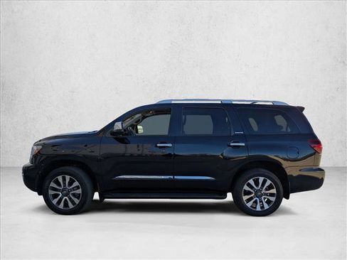 Certified 2020 Toyota Sequoia Limited image 4