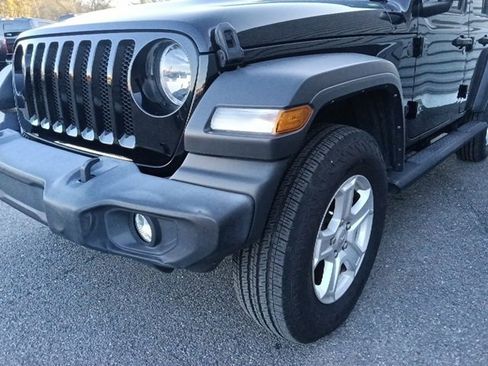 Used 2022 Jeep Wrangler Unlimited Sport S image 9