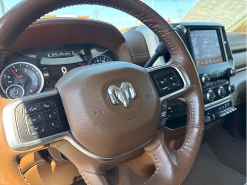 Used 2019 RAM 2500 Laramie AWD/4WD image 23