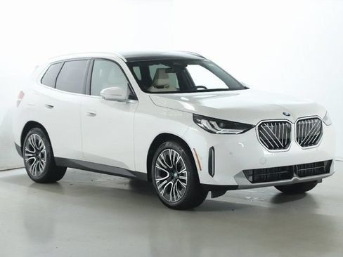 Used 2026 BMW X3 xDrive30i w/ Premium Package AWD/4WD image 10