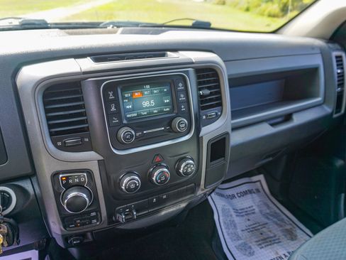 Used 2014 RAM 1500 Express w/ Black Ram 1500 Express Group image 16