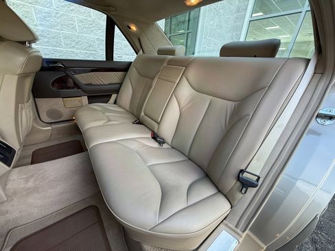 Used 1995 Mercedes-Benz S 500 Sedan image 18