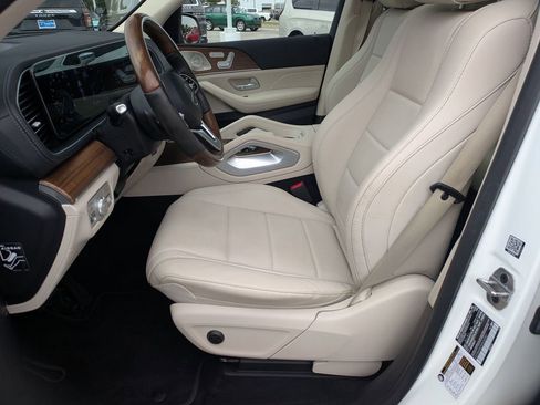 Used 2022 Mercedes-Benz GLE 350 4MATIC w/ AMG Line Exterior image 12