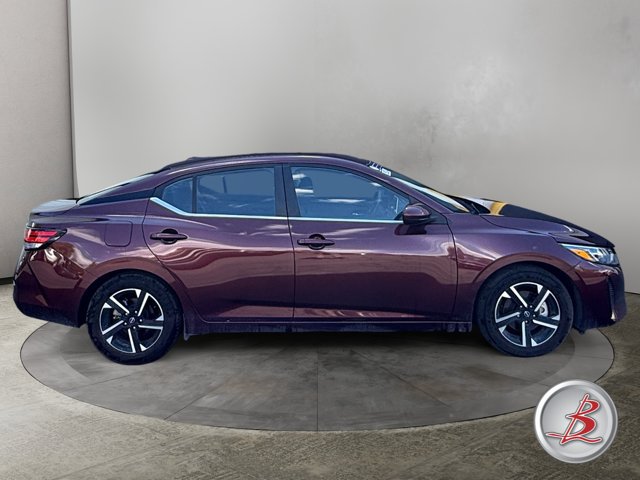 Used 2024 Nissan Sentra SV FWD image 8