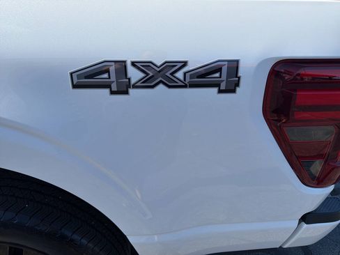 Used 2025 Ford F150 Lariat w/ Equipment Group 502A High AWD/4WD image 12