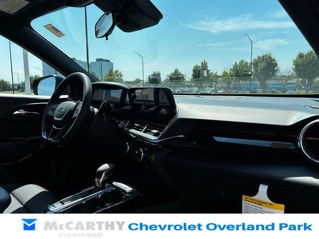 New 2026 Chevrolet Trax RS w/ Sunroof Package FWD image 22