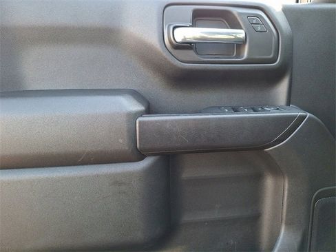 Certified 2024 GMC Sierra 1500 Pro w/ Pro Value Package image 12