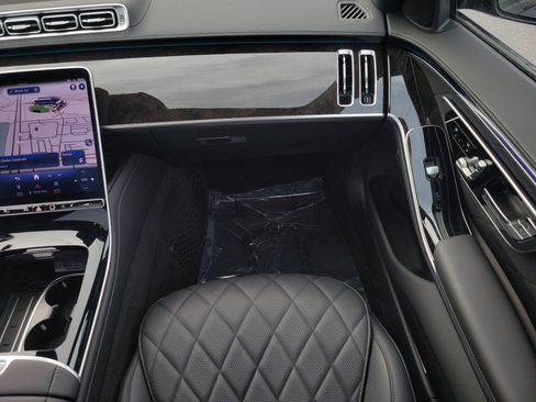 Certified 2025 Mercedes-Benz S 580 4MATIC Sedan image 20