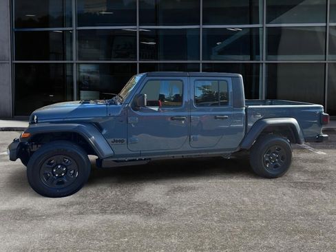 New 2026 Jeep Gladiator Sport AWD/4WD image 4