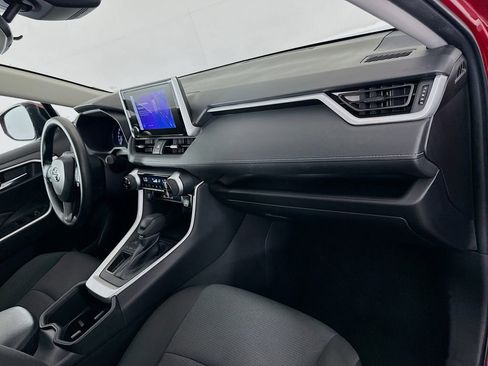 Certified 2025 Toyota RAV4 XLE image 29