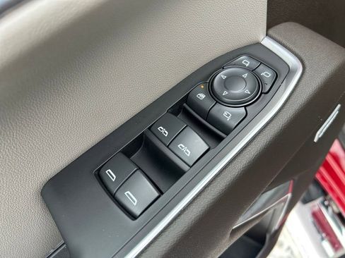 Used 2022 GMC Sierra 1500 SLT w/ SLT Convenience Package image 20