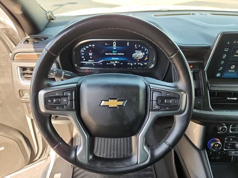 Used 2023 Chevrolet Tahoe LT AWD/4WD image 16