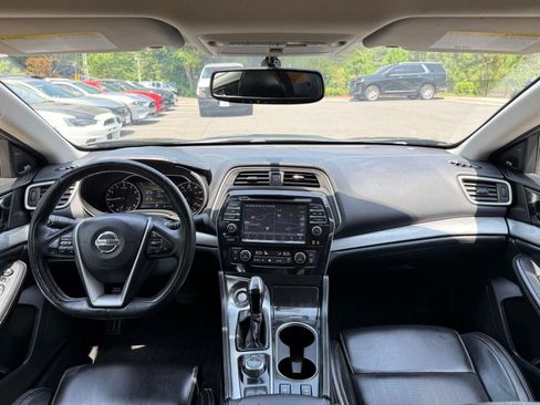 Used 2017 Nissan Maxima 3.5 SL FWD image 32