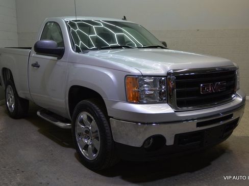Used 2010 GMC Sierra 1500 SLE w/ SLE Preferred Package AWD/4WD image 1