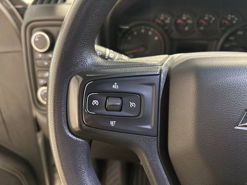 Used 2023 Chevrolet Silverado 2500 Custom image 15