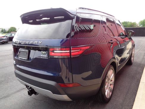 Used 2018 Land Rover Discovery HSE AWD/4WD image 5