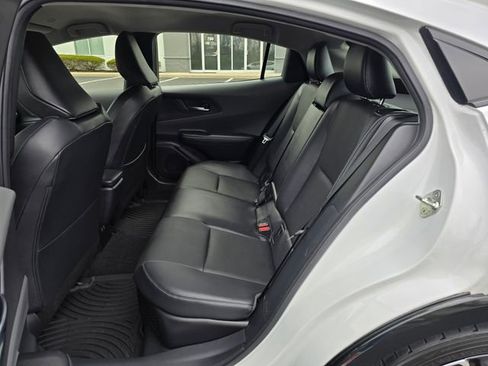 Used 2023 Toyota Prius XLE image 32