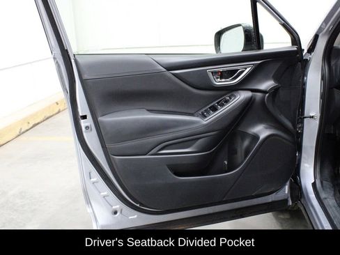 Used 2021 Subaru Forester Premium image 17