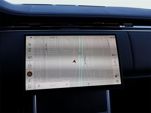 New 2026 Land Rover Range Rover SE image 21