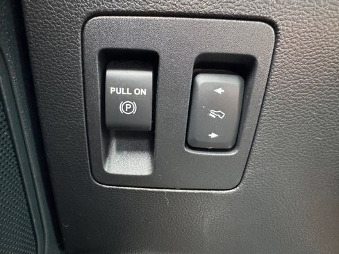 Used 2020 Ford F150 XLT w/ Equipment Group 302A Luxury AWD/4WD image 50