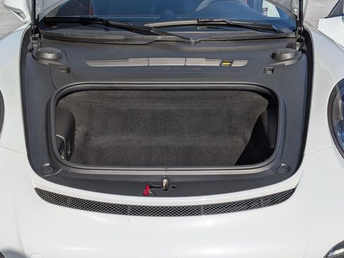 Certified 2015 Porsche 911 GT3 image 20