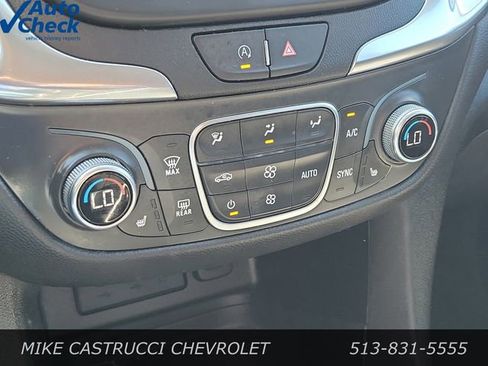 Used 2022 Chevrolet Equinox LT FWD image 18