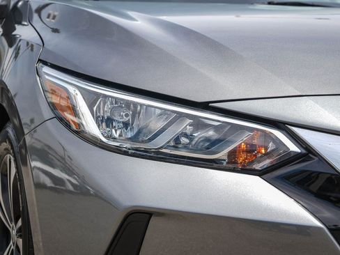 Used 2021 Nissan Sentra SV FWD image 4