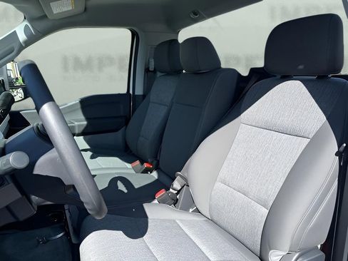 Used 2025 Ford F450 XL image 30