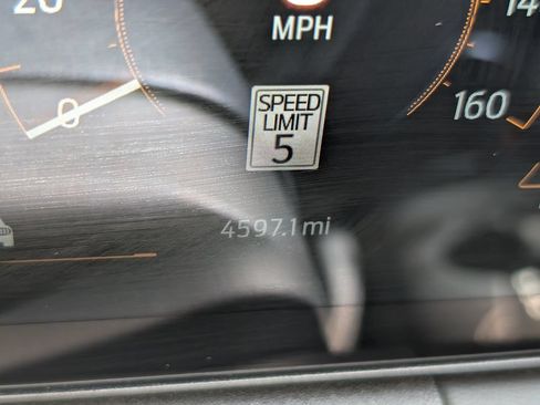 Used 2025 Ford Mustang GT Premium RWD image 28