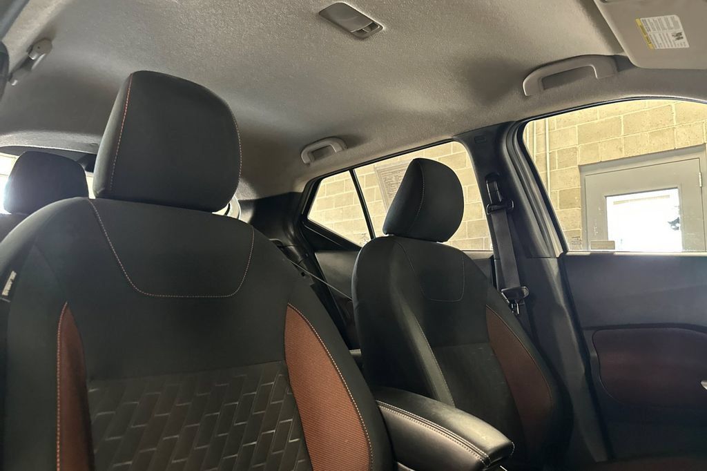 Used 2024 Nissan Kicks SR FWD image 20