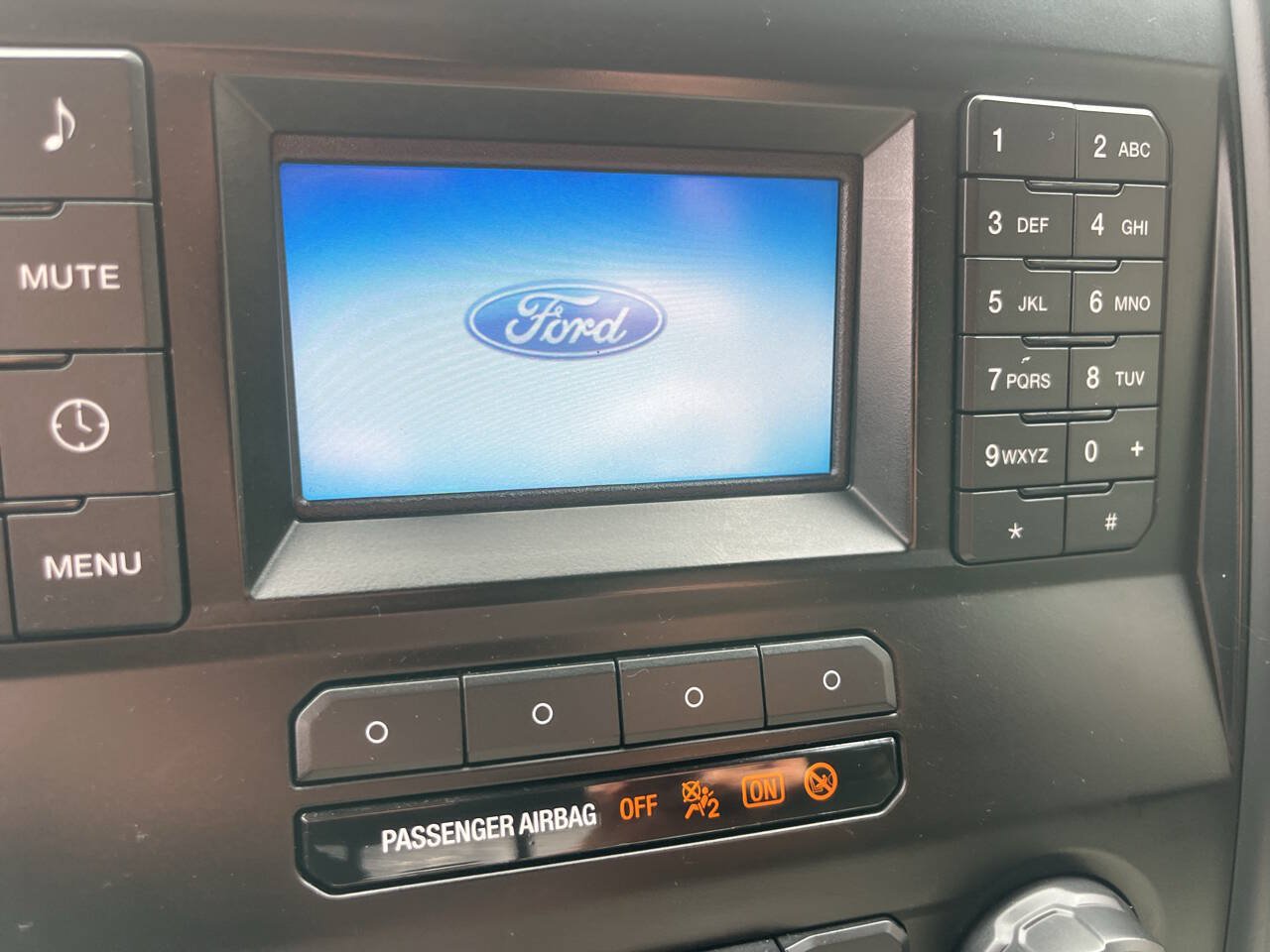 Used 2015 Ford F150 XL w/ Equipment Group 101A Mid AWD/4WD image 23
